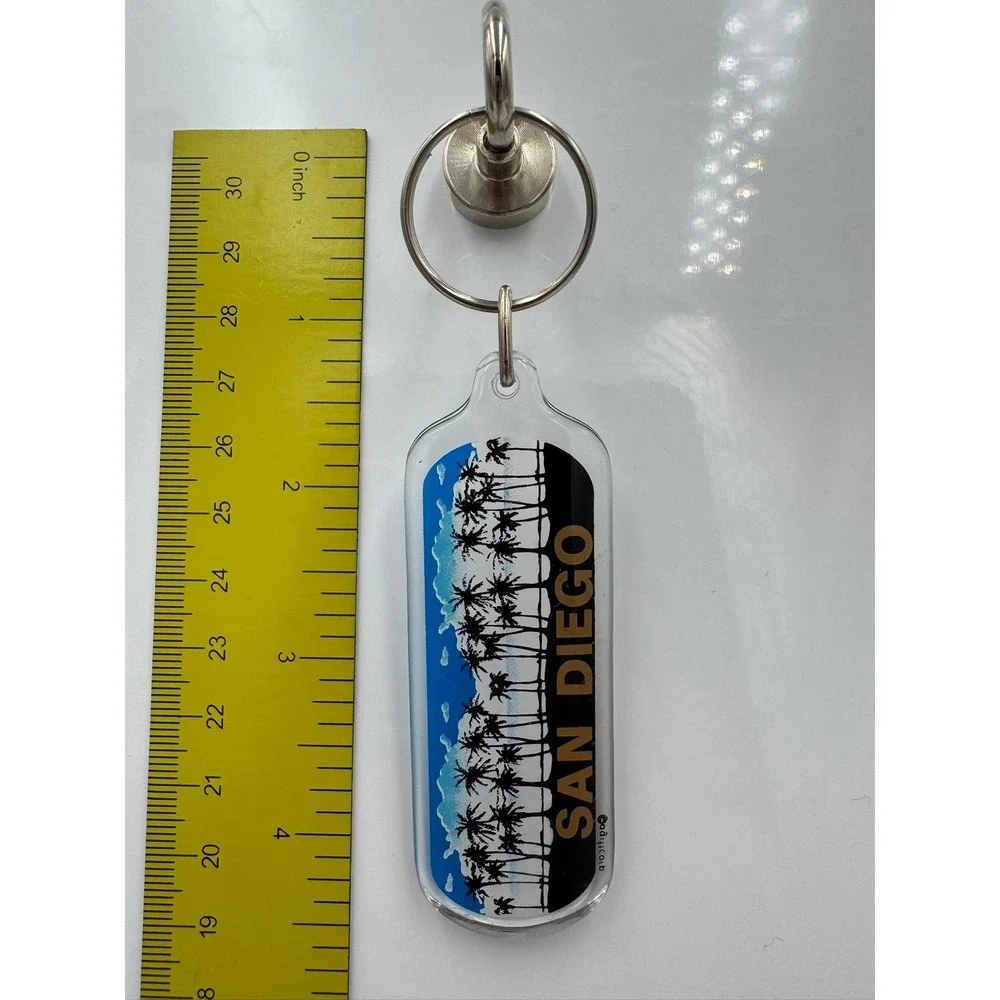 San Diego California‎ Souvenir Keychain Palm Trees Acrylic Giftcorp Clear Blue